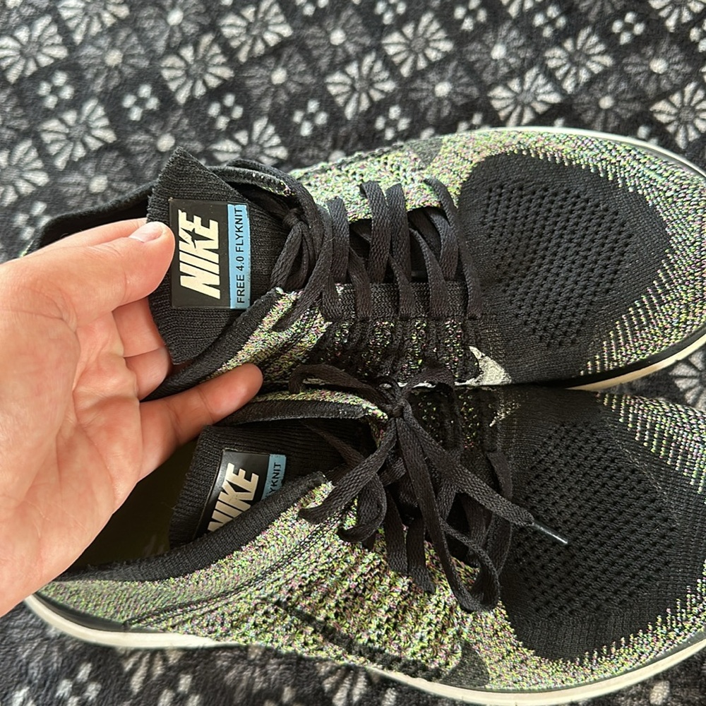 Nike Free 4.0 Flyknit - Picture 2 of 7